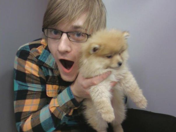 _ReminiscentFM's tweet photo. Just wanted to get it out there that 17 year old Tom owned “The Upsides” flannel when this photo was taken at the Milcreek Mall on Feb 3, 2009. I worked like 3 weekends at PacSun to buy this overpriced sad boy classic
@thewonderyears #theupsides #thewonderyears #poppunk #podcast https://t.co/kchoo5gQUv