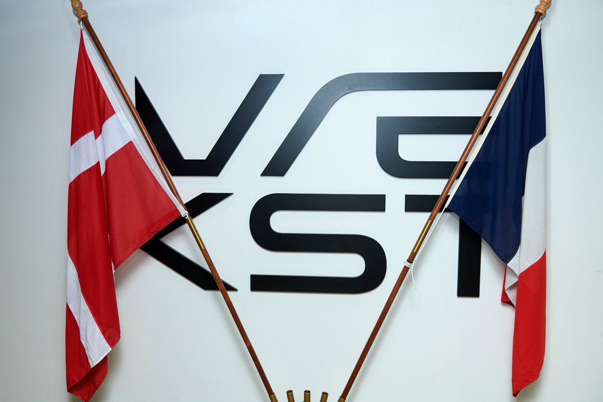 Vækstfonden (@vaekstfonden) on Twitter photo Enighed på dagens 🇩🇰🇫🇷-møde: Risikovillig kapital = afgørende driver for #innovation, #bæredygtighed og #digitalisering. Derfor vigtigt med samarbejde om aktivering af midler i Europa. Tak for besøg og engagement, minister <a href="/AdeMontchalin/">Amélie de Montchalin</a> & ambassadør <a href="/FerrariCarolin4/">Caroline Ferrari</a> #dkbiz #eudk Enighed på dagens 🇩🇰🇫🇷-møde: Risikovillig kapital = afgørende driver for #innovation, #bæredygtighed og #digitalisering. Derfor vigtigt med samarbejde om aktivering af midler i Europa. Tak for besøg og engagement, minister <a href="/AdeMontchalin/">Amélie de Montchalin</a> & ambassadør <a href="/FerrariCarolin4/">Caroline Ferrari</a> #dkbiz #eudk
