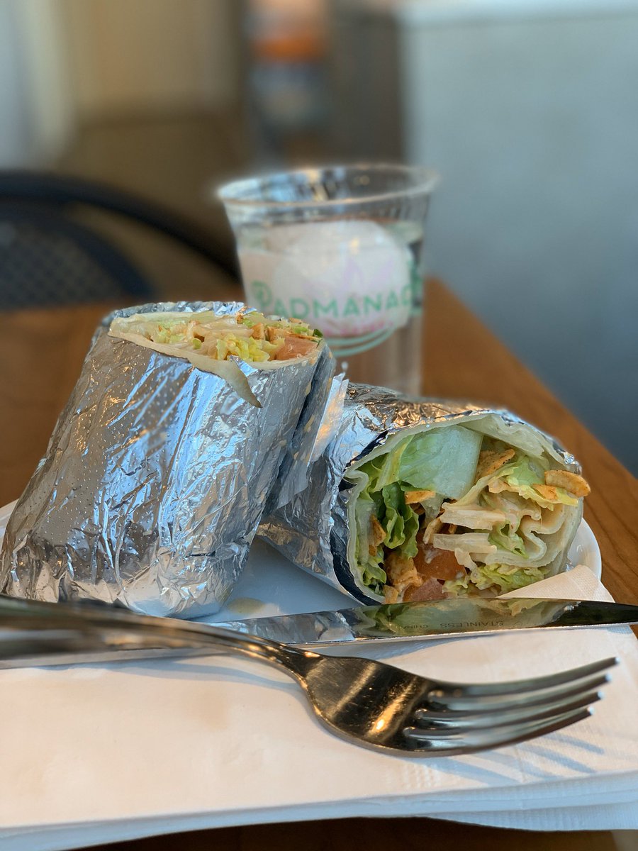 LadyBrandi's tweet image. A BTL wrap from @Padmanadi? I don’t mind if I do. #vegan #yeg #perfectbreakfast #blt #wrap #coconutbacon #yegvegan #birthdayweek