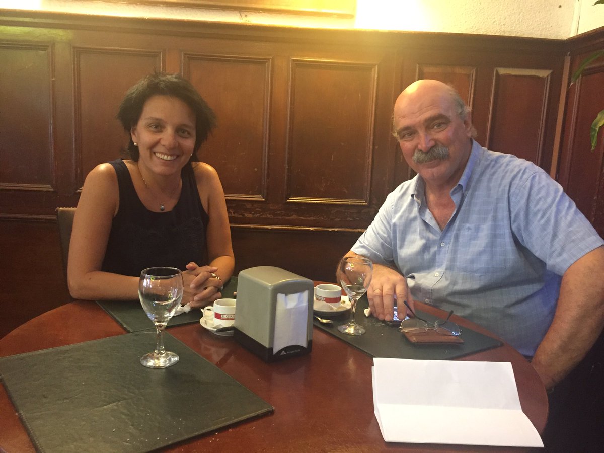 SMarazzano's tweet photo. Tuvimos un muy fructífero almuerzo de trabajo con @PedroApezteguia , Director de Descentralización e Inversión Pública de OPP. 
Su conocimiento en materia de financiación de proyectos de desarrollo en el interior sirvió para afinar aspectos de propuestas que, (sigue) https://t.co/Ku5ukOXbLo