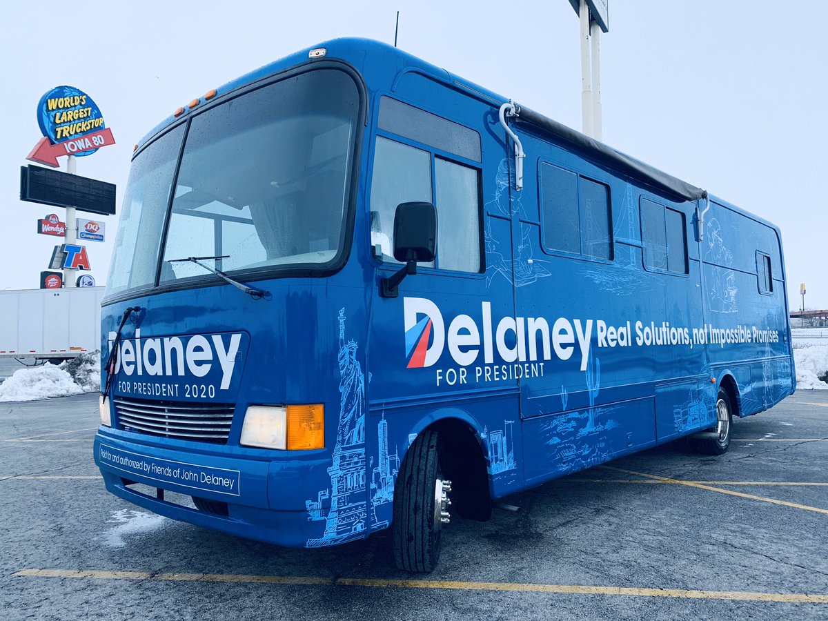 TeamDelaneyIA's tweet photo. Big Blue got a scrub down at the world’s largest truck stop! Come see her and @JohnDelaney out on the trail this weekend on our final sprint to the Iowa Caucuses. Today we’re in Muscatine and Cedar Rapids - full list here: https://t.co/yBXM66HSft https://t.co/EvjDoR9kr6