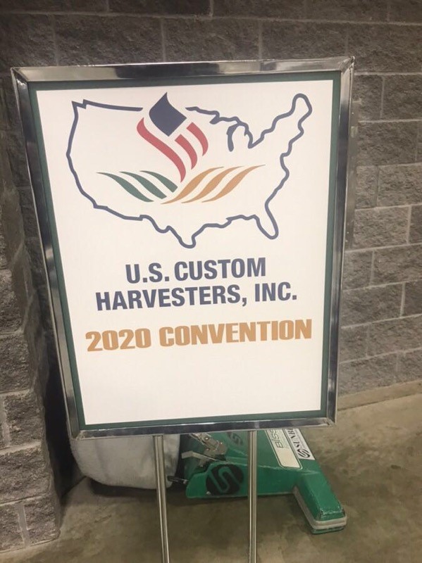 FlieglUS's tweet photo. US Harvesters in Hot Springs AR, This convention not open to the public, However Associated Members have a chance to see Fliegl products up close,  watch videos and receive new product information! Please feel free to contact Fliegl US to talk with a Sales rep. in your area! https://t.co/lBNHUzlntU