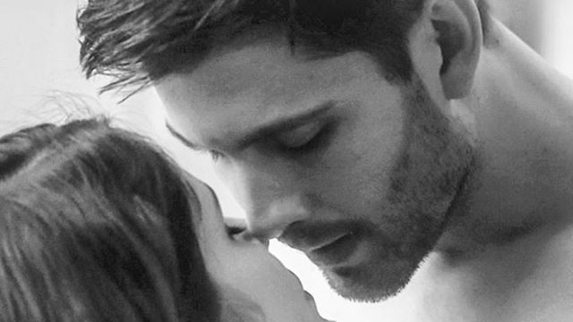 BooksLikeMovie1's tweet photo. #thelastone ... ♥️🏁♥️🙈🙊🤞🏻
#kissingouttakes 🙈🙈🙈 #allclothesonkiss #31
#drivenseries♥️🏁♥️
#oliviaapplegate #caseydeidrick 
#ryleethomas #coltondonavan 
#passioflix #toscamusk #kbromberg 
#coltonandrylee #iraceyou https://t.co/5d6FxHRHOX https://t.co/JzWAXgmGQR