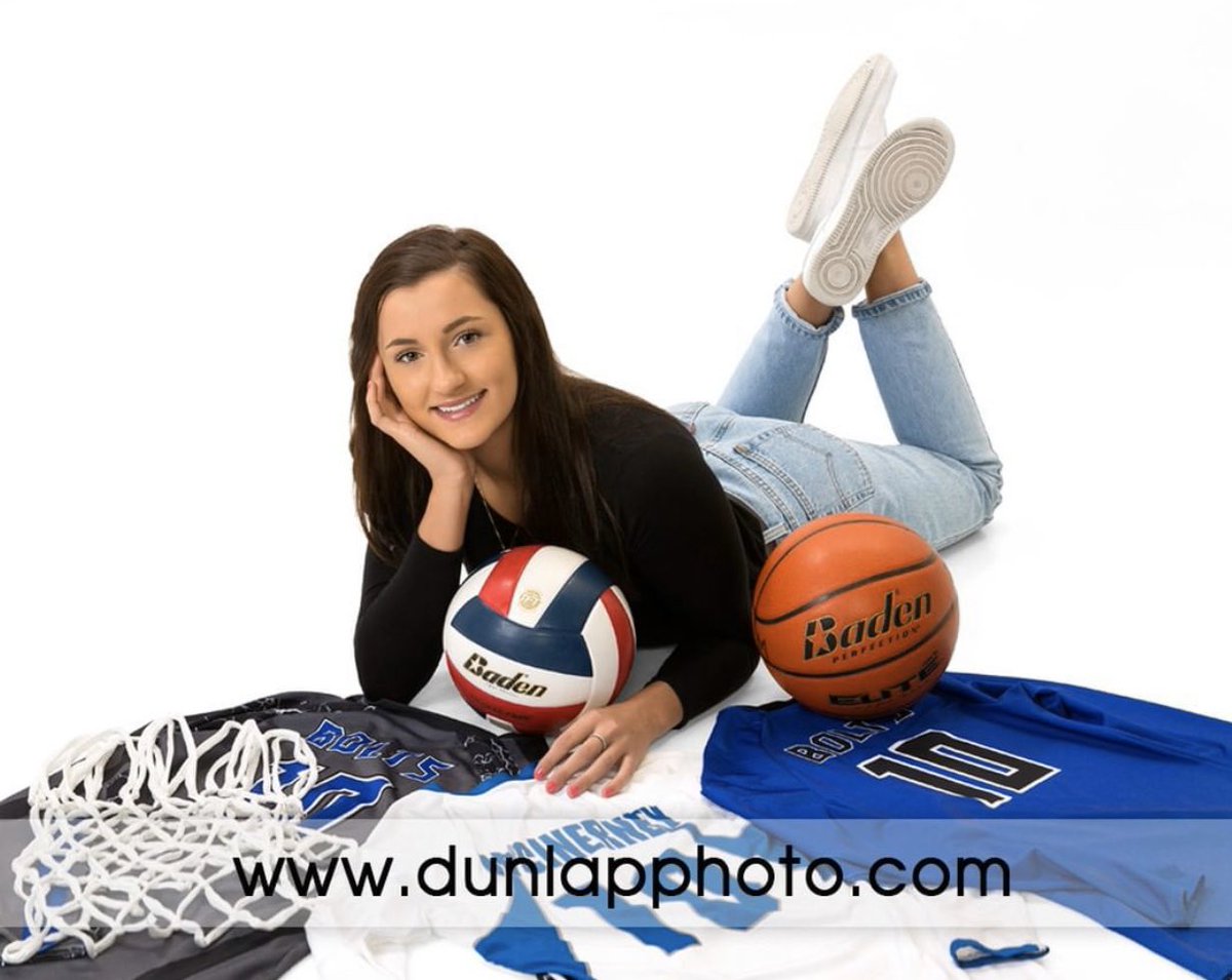 rigannnn's tweet photo. 💛🦅💫🏀🏐 
———————
@LaramieCountyVB @LCCCsports @LCCCWBasketball @_Coach__O https://t.co/eX81bqGfgJ