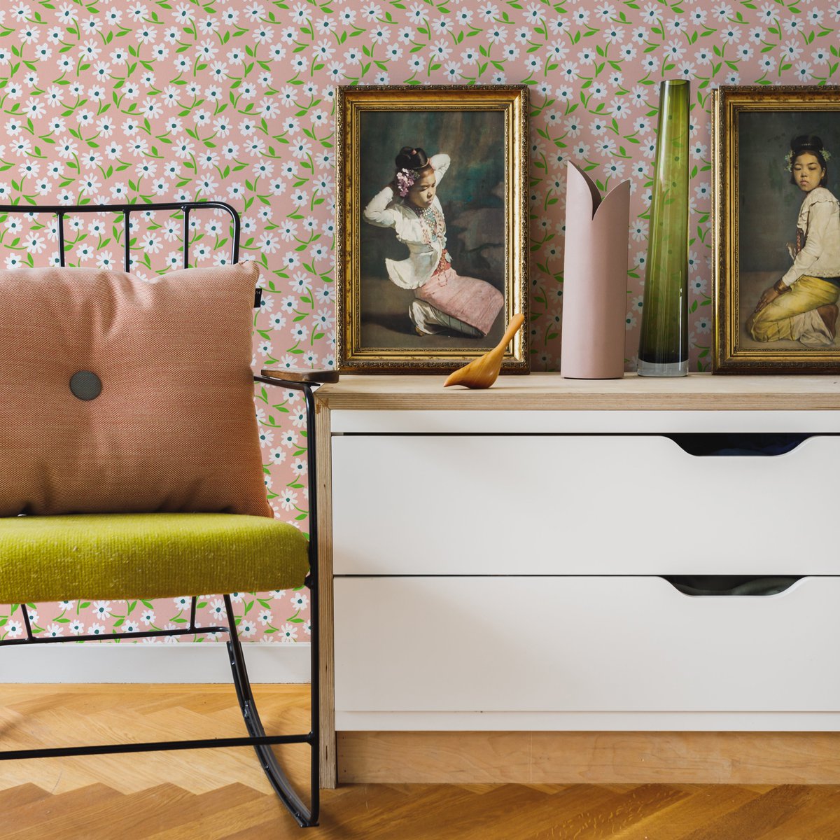 LaylaFaye1's tweet photo. All our Layla Faye wallpapers have 30% off in the January sale @WALLPAPERDIRECT https://t.co/OQwDtkKHIF
