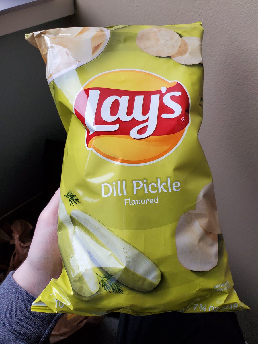 iloverealppl's tweet photo. Something not quite right with this #PickleReview but ok...
Lay's
Dill Pickle
Flavored https://t.co/gQhYRAcITT