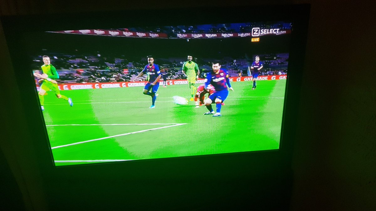 CasualCulture's tweet photo. 5-0 👑🐐 #GOATisCuler #Messi 💪🏼😎🤙 @ivanrakitic #CopaBarça #BarçaLeganés  #ViscaBarça #Mésqueunclub #ForçaBarça @officialpes @KonamiUK @FCBarcelona_cat @FCBarcelona #THEPITCHISOURS #TheEvolutionOfFootball #WhereTheLegendsPlay #PlayingIsBelieving @ZiggoSport https://t.co/I11NJR1Jyb