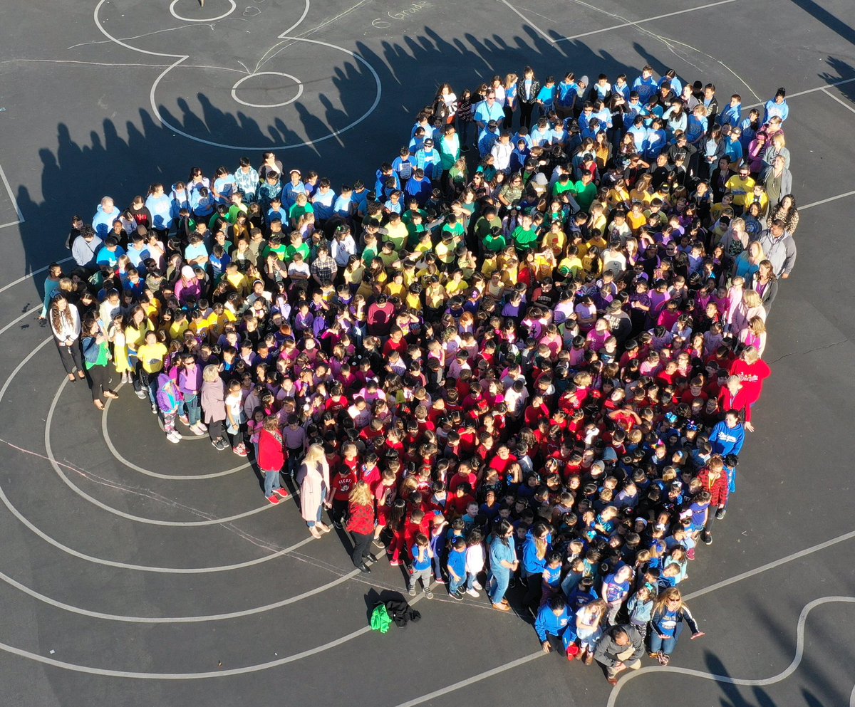 bt_eagles's tweet image. Our Buena Terra Family would like to wish everyone much love each and everyday! #CESD #BTSOAR #KindnessMatters