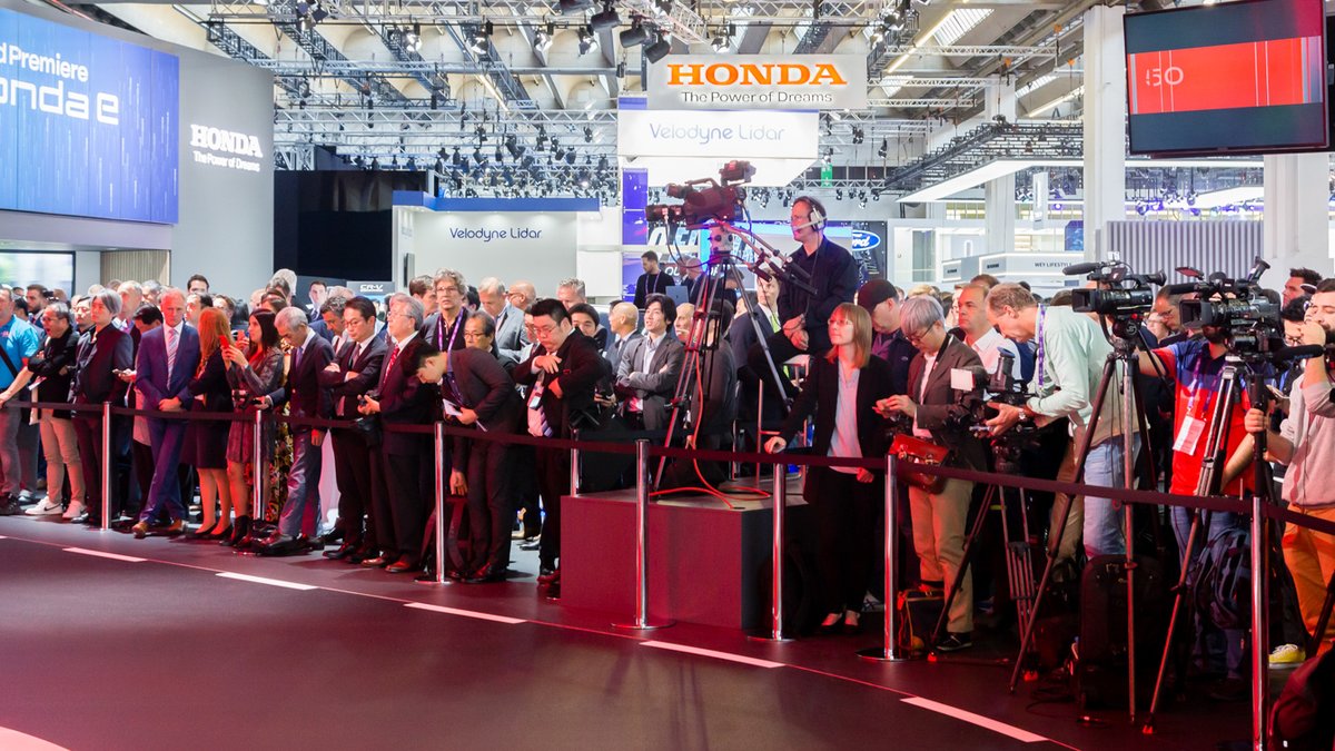 #5Lessons From the Death of #FrankfurtMotorShow #ExtremeTech smpt.co/8Ty6c