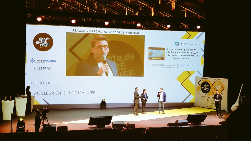 Remise du prix du meilleur espoir pour l'entreprise <a href="/Silkhom/">Silkhom</a> concentrée sur la mise en relation des #freelance dans le monde de la #Tech

Bravo 🏆

À la #FDE2020 de la <a href="/CPMErhone/">CPME du Rhône</a> et <a href="/leprogreslyon/">Le Progrès Lyon</a>
#leprogres #CPME69 #Lyon #villedelyon #entreprendre #Livetweet #développement