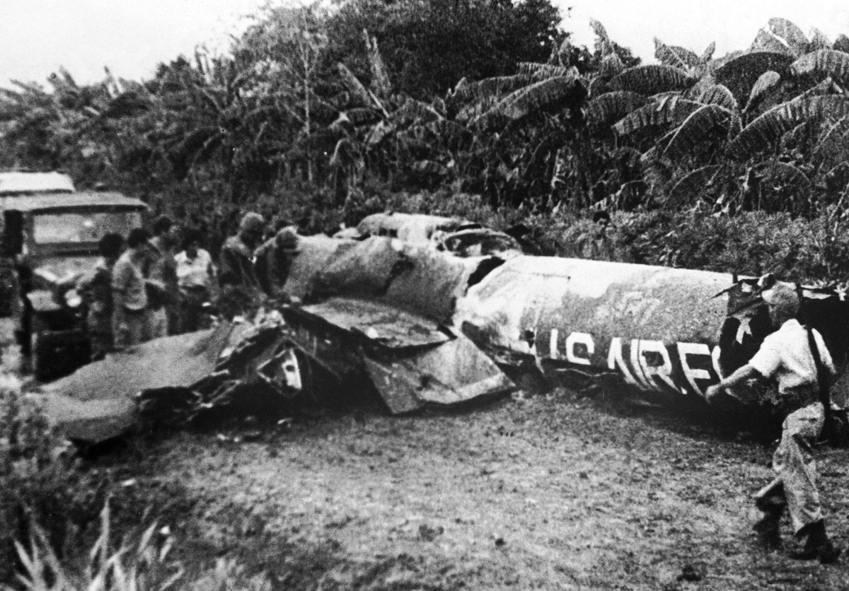 Кубинский ядерный кризис. Карибский кризис сбитый самолет u2. Над Кубой был сбит разведывательный самолёт u-2. Куба 1962 Карибский кризис. Карибский кризис 27 октября 1962.