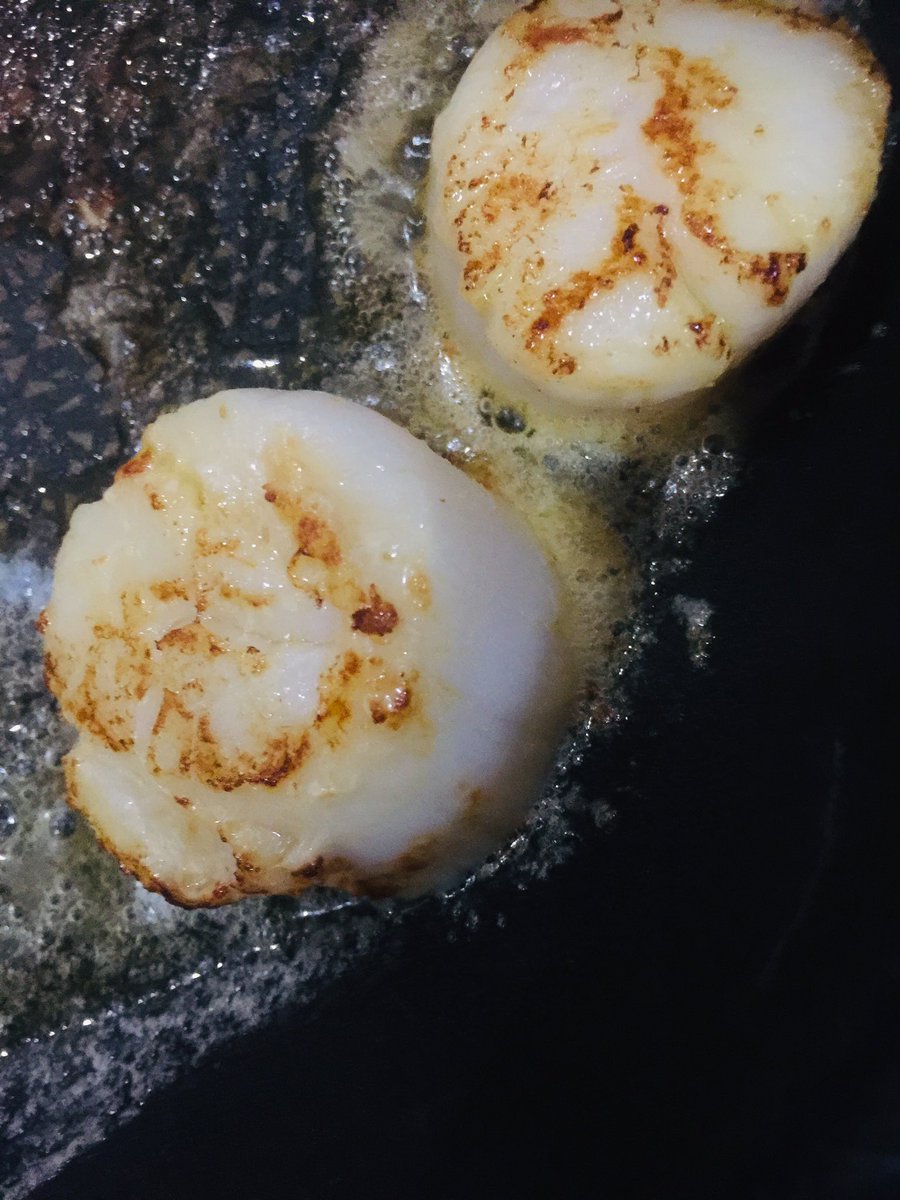 Chef_e_heusser's tweet photo. Noix de Saint Jacques au beurre noisette by Chef Emmanuel HEUSSER Gavray-sur-Sienne Normandie France #scalops #saintjacques #Food #pornfood #gavray #Seasons #seafood #chef #chefconnected https://t.co/FQ8FkDmLJi