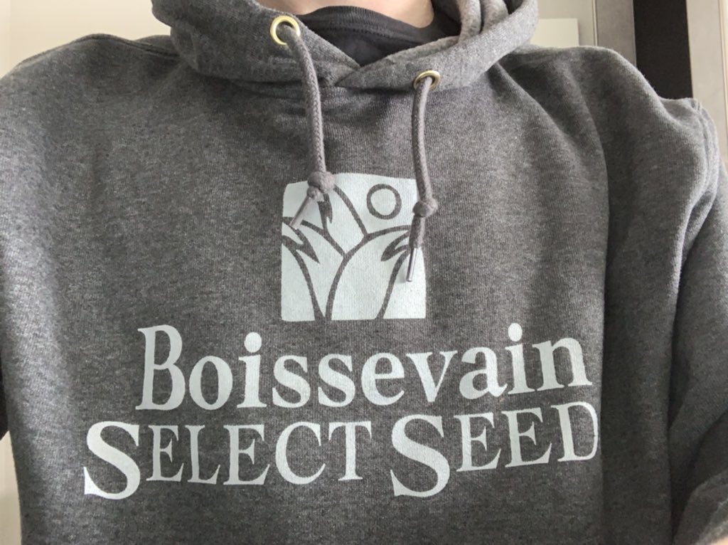Smithfamilyseed's tweet image. In boissevain? Need seed? Give @InKfarms a call.