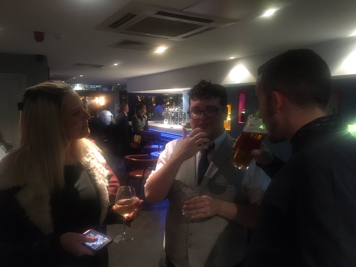 boroughbookbash's tweet photo. Everyone is here @boroughbookbash for our first meet of the year! Welcome to everyone!
#networking #pubevents #publishing https://t.co/c5w4dM7gMh