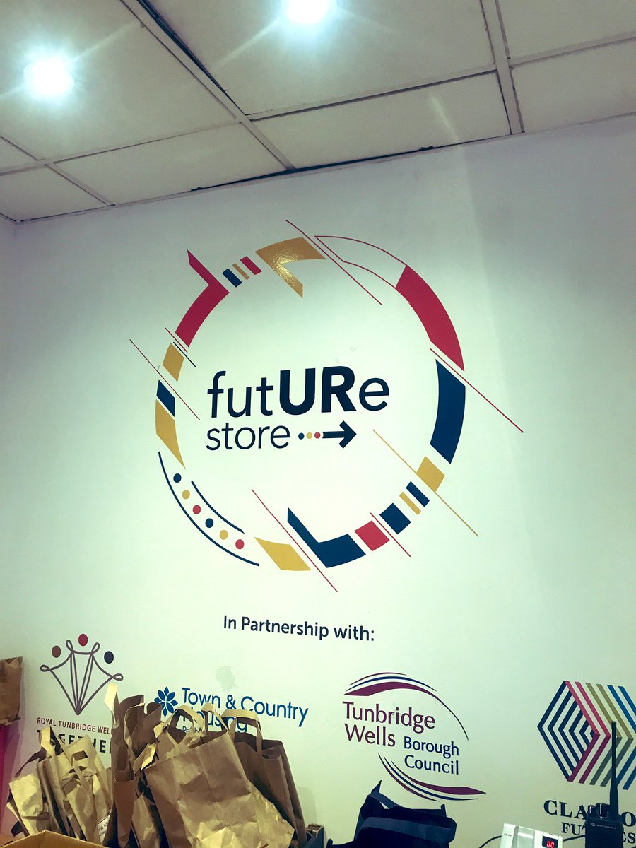 Dropped some clothes &amp; bags off at <a href="/futURestoreTW/">futURe store Tunbridge Wells</a> today. My mum  <a href="/LynScottie1/">Lyn Scott</a> wanted to donate them to a local initiative. Great chat with Mel about the training, development &amp; careers advice and support they provide all ages. Give them a follow... #tunbridgewells