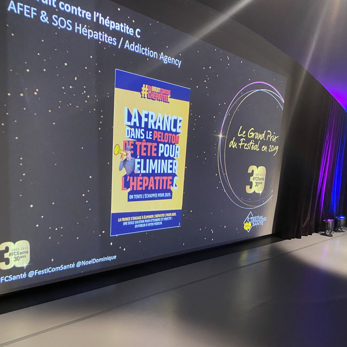 AndrieuxBonneau's tweet image. Après le prix argent Santé Publique, l’an passé, toutes mes félicitations à @AFEFoie, @SOS_hepatites et @AddictionAgency pour le Grand Prix du #FCSanté pour #DUBRUITCONTRELHÉPATITEC