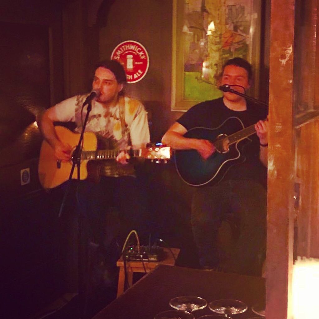 A great evening in The Rag Trader for Whiskey Sessions - tonight we sampled <a href="/jamesonwhiskey/">Jameson Whiskey</a> 🥃 

Join us each &amp; every Thursday from 6pm-8pm. 

#WhiskeySessions #IrishWhiskey #TheRagTrader