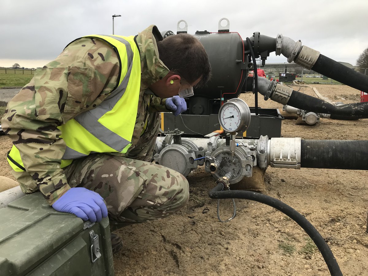 Today our Fitters were leak testing a fuels installation in support of  #A4ForceElements 1 Expeditionary Logistic Squadron. #ArmyConfidence #SapperSmart #RoyalEngineers #Apprenticeships @Proud_Sappers @66WorksGroup_RE @RAF_Leeming