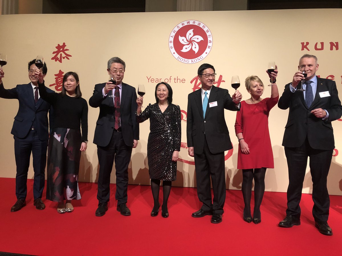 WingKoo2's tweet photo. Ms Winky So, Director-General of the Hong Kong Economic &amp; Trade Office, London, provided a keynote speech at the #ChineseNewYear  Reception in London: “ #HongKong will rise up and be strong again like the year of the rat - starting the cycle over again” https://t.co/Bv26SEWKhy
