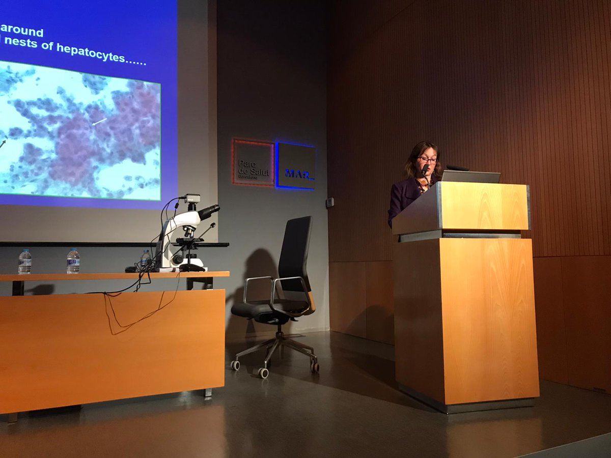 SCAPSoMe's tweet image. La Dra Bárbara Centeno destaca la importància de la morfologia en el diagnòstic diferencial de lesions hepàtiques #liverpath #scap2020