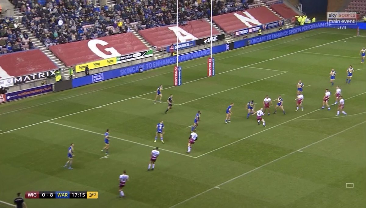 Sports___360's tweet photo. Nice start to the @SuperLeague season for @Jasicuk 👌🏽🏉 #SportsAdvertising @WiganWarriorsRL #PerimeterAdvertising #S36T https://t.co/KtKctmxFY2