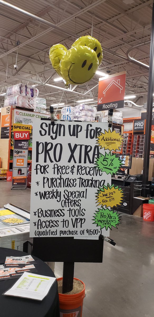 The pro desk working on some awesome VPP sales this week. They are getting orders made and ready to sell. Come on in for an additional 5% off VPP oders. <a href="/mjhertzfeld/">Morgan Hertzfeld</a> <a href="/kstolie/">Kstolie</a> <a href="/DeenaPaulos/">Deena</a>