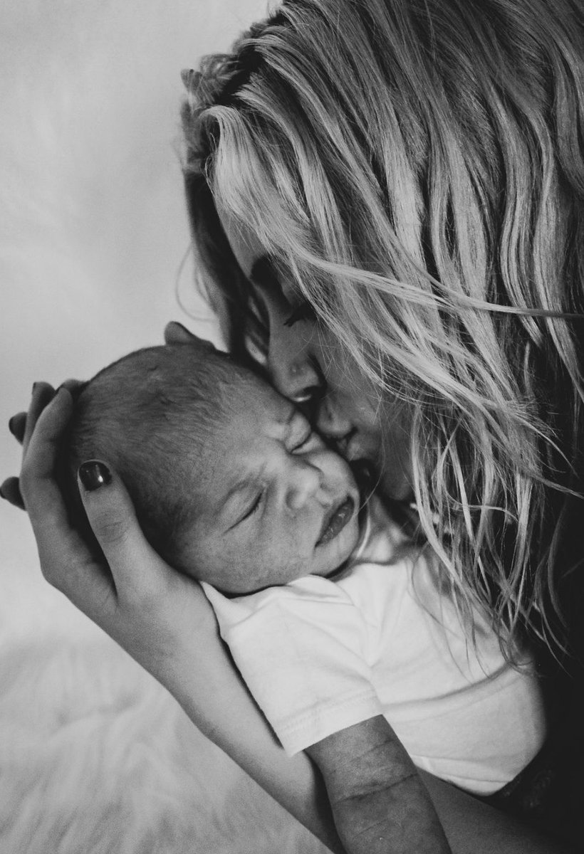 MorganRiley_J's tweet photo. i never knew i could love so hard https://t.co/VkR9xtFo1Y