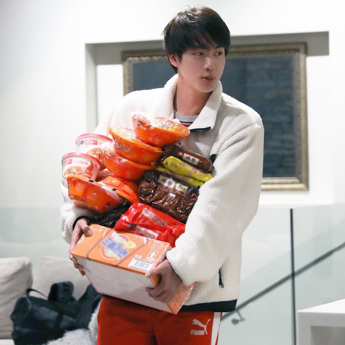 seokjinnie as hamtaro