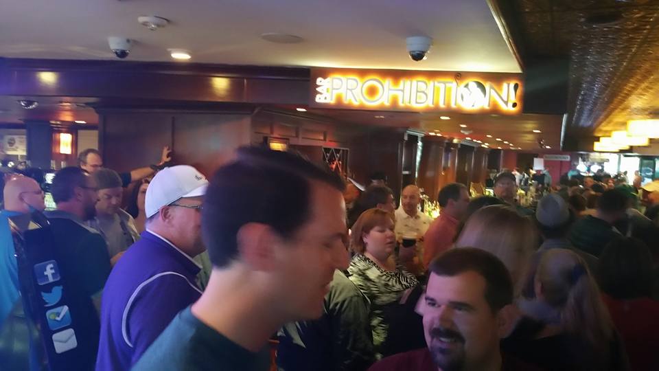 hanchicago's tweet photo. So, I was looking through old Vegas pix, and I realized 2015 #VIMFP featured a lot of folks I got to know eventually, but *not* really that year.
Two exceptions: @360VegasTony and Sparkles, who taught me craps.
cc:
@erosenthal1029
@bluestorm2000
@red318is
@YouCanBetonThat https://t.co/plI811ino3