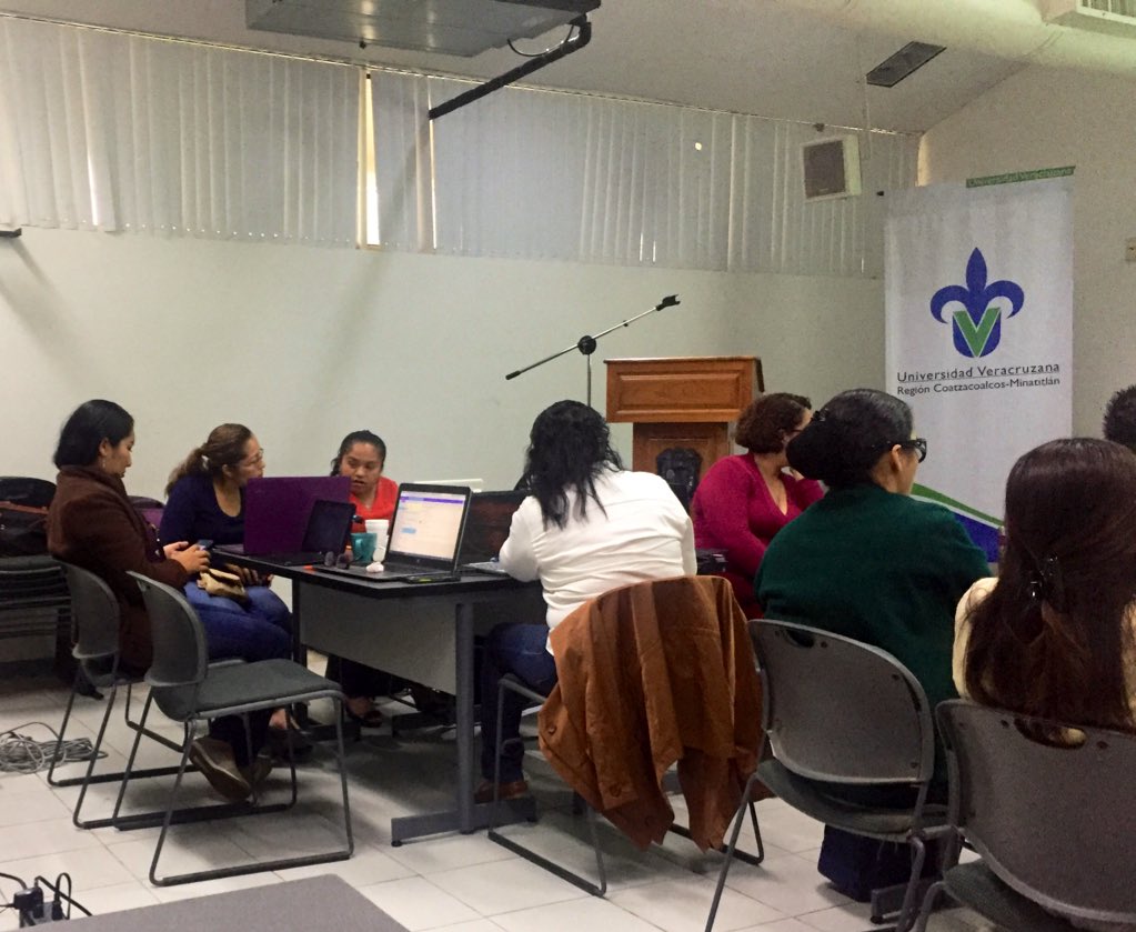 Cierre del taller Díseño de programas de experiencias educativas con pertinencia social y reunión de trabajo con la CoDIRPE del TSU en Enfermería <a href="/ViceCoatza/">UV Coatzacoalcos-Minatitlán</a> #UVDamosMás