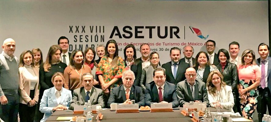 NexosTuristicos's tweet photo. La #CDMX es sede de la XXXVIII Sesión Ordinaria @asetur_mx la cual preside @Araizal #SETUESBCS y Vicepresidente @carlosmgturismo @TurismoCDMX en el que se trabajan estrategias y acciones conjuntas para el desarrollo turístico de #México como @VisitMex @SECTUR_mx @TorrucoTurismo https://t.co/JsLBVgBQPZ