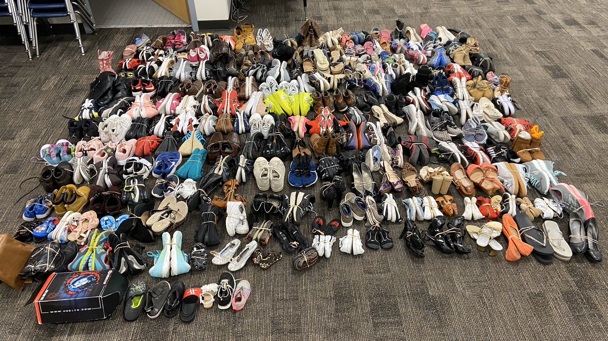 There’s still time to bring your new or gently used shoes to school tomorrow! So far we have collected 238 pairs of shoes and 7 single shoes!! Keep them coming! #GiveShoesGiveLove ❤️@Soles4Souls @LRELonghorns