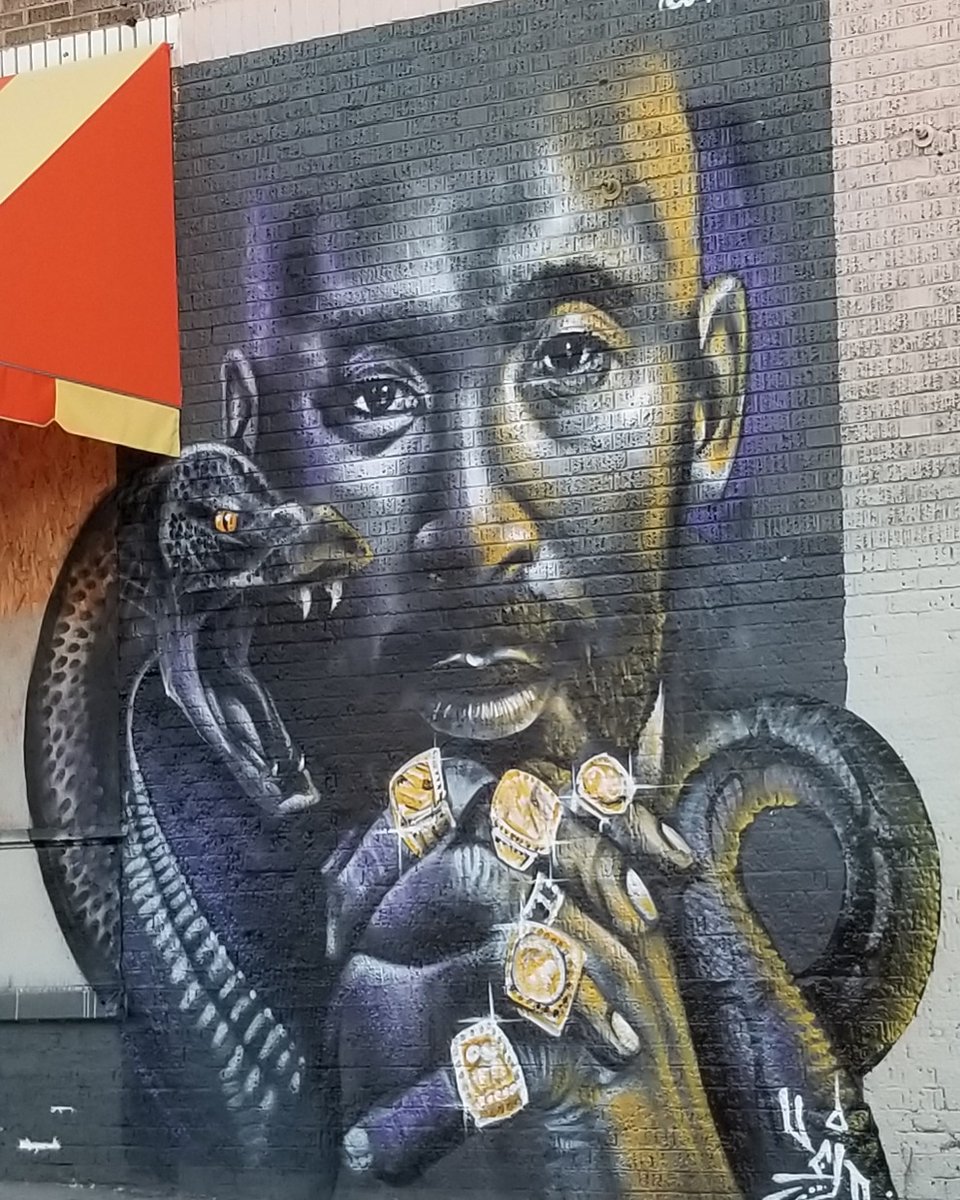djjoerocksLA's tweet photo. R.I.P. KOBE #kobe #ripkobe #blackmamba #lakers #ripkobegigi #velaart #chicagost #cesarchavezave #BoyleHeightsUp #LosAngelesUp #CaliforniaUp #djjoerocks #rockymetal #worldwiderockymetal
Mural done by @velaart Check out his wrk on IG https://t.co/oICAmjDLLN