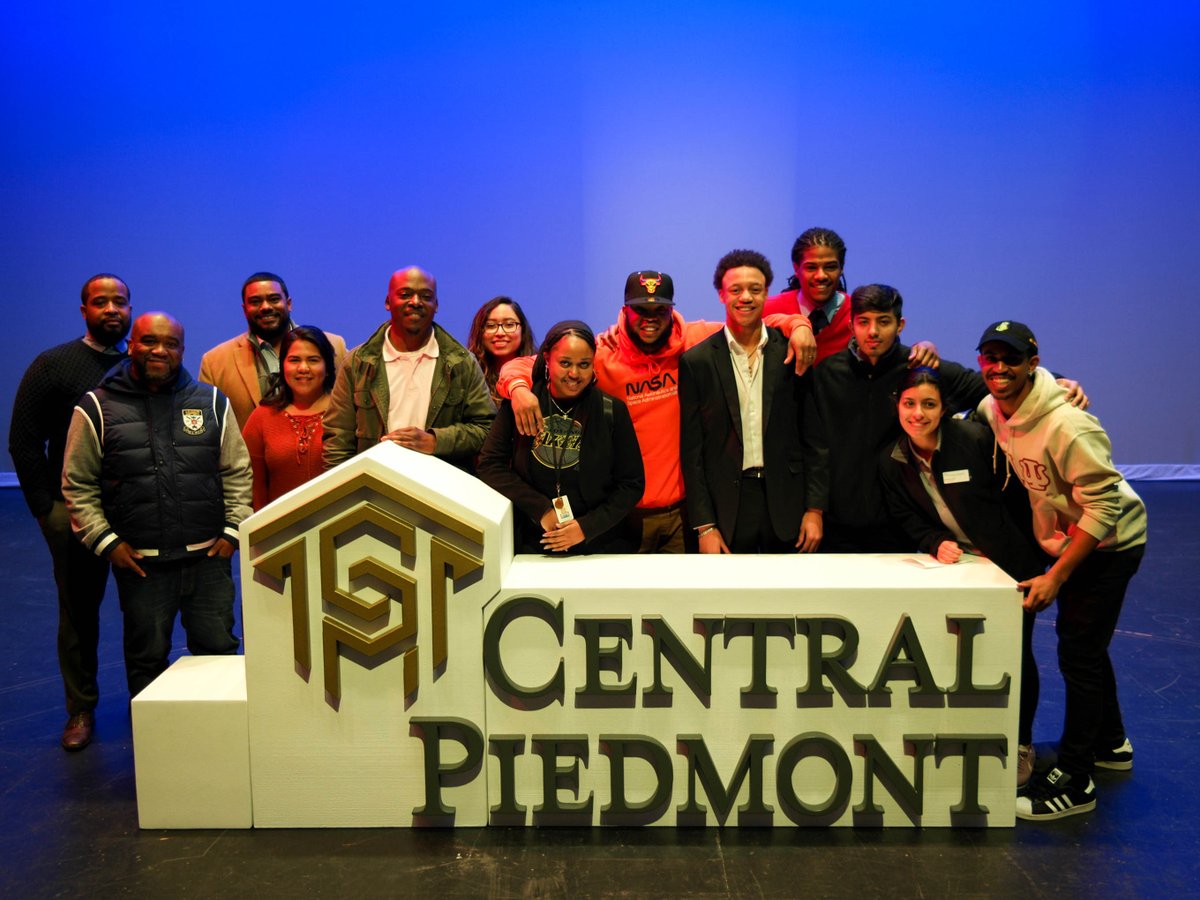 cpcc's tweet image. We rolled out the red carpet for our friends at @Power98FM yesterday! Student Ambassadors led a tour for our guests, including Church Boy, Burpie, &amp;amp; Mr. Incognito.

We ended the day with students sharing how Central Piedmont helped them #ConquerPossibility. 

Thank you Power 98!