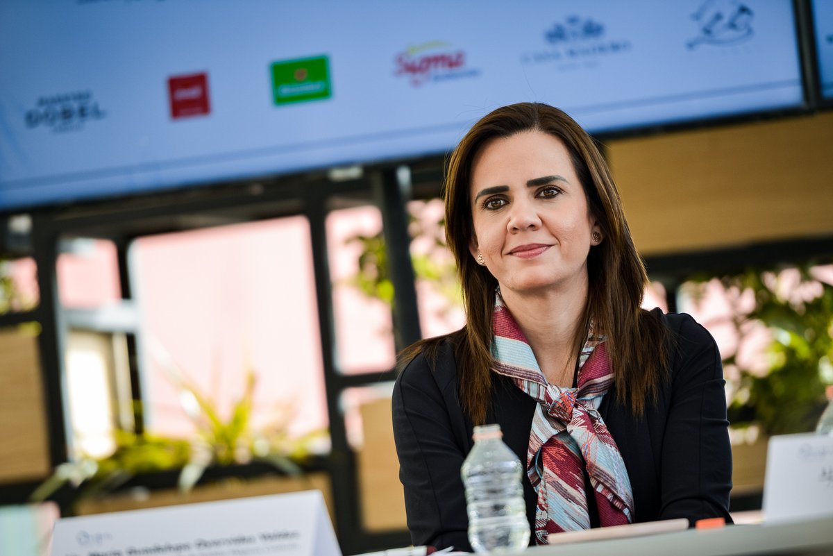 pasotti's tweet photo. Acompañados por la titular de @SeTurCoah, @gpeoyervides, Maria Fernanda Pérez y Fabio Gentiloni, presentaron el "Festival Origen Food, Wine &amp; Experience" que se realizará en https://t.co/6L3TeMvhdr 6 y 7 de marzo en el estado de @Coahuila. #OrigenCuatrociénegas https://t.co/5gqPx76k6q