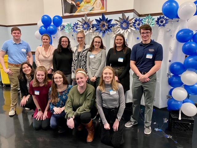 Students in EDUC 362/401/491 are participating in a cohort this semester traveling to William P. Nixon Elementary School in Chicago for their assessment and literacy courses as well as their field experience with Dr. Alicia Okpareke and Dr. Lindsay Wexler.