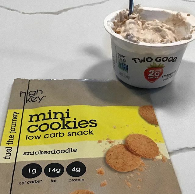 FatMomSlim1's tweet photo. Unexpectedly magically delicious. I was out of granola, so I improvised. And so glad I did! @twogoodyogurt + @highkeysnacks = 💣 🔥  #ketosnacks #ketolove #ketofinds #ketocombo https://t.co/b9Ly5OP6K3 https://t.co/uq8mYv2a50