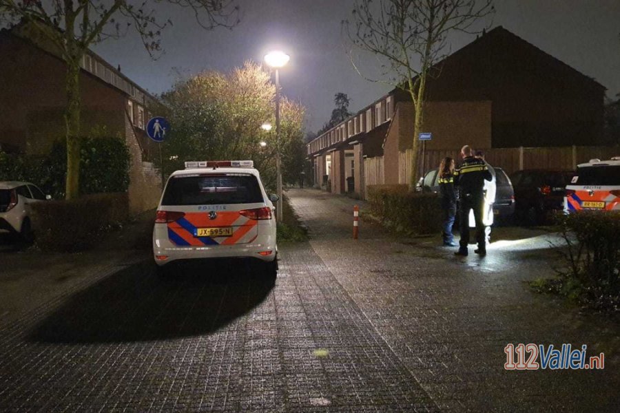 Politie massaal aanwezig bij melding steekincident #Amersfoort. 112Vallei.
