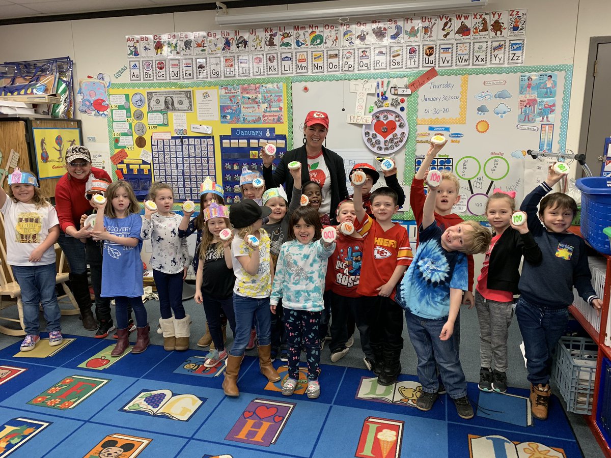 100th day-hooray!
#lpsleads <a href="/RVRoadrunner/">Ridgeview Elementary</a>