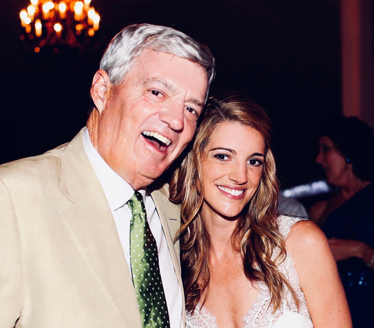 My dad isn’t on Twitter but he just asked me to post this for him.....

He’s a proud #girldad