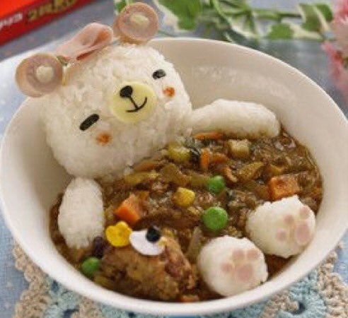 _angelickiss's tweet photo. oh to be a little bear made of rice lounging in curry https://t.co/C77ULsbB6H