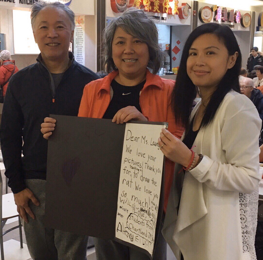 Mscarmenwai's tweet photo. Ss @ChartlandJPS writes card to thank Artist Eva Leung for teaching us the Art of Chinese Calligraphy! It made our Lunar New Year celebration very special!#InspireInnovateInclude #collaborating @tdsbChineseHM https://t.co/caiYj0JhtN