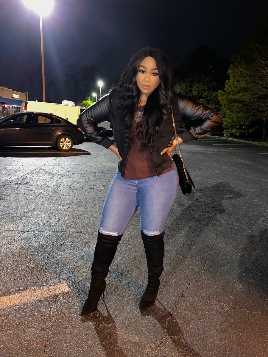 Cant Say That I Miss You, Aint Got No Emotions 👑 #fashion #fashionblogger #tallboots #tallbootseason #bootieseason #anklebooties #stevemaddenshoes #stevemaddenboots #fashionnovacurve #winterfashion2019 #winterfashion2020 #superbowl2020 #superbowlbound #MambaForever