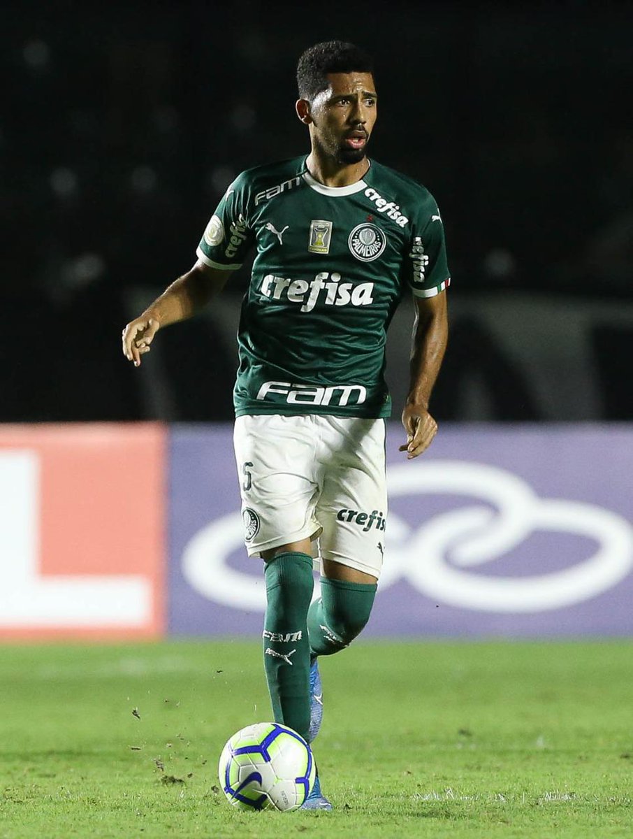 _matheusf's tweet photo. Nunca fui bom em despedidas, mas às vezes elas são necessárias, apesar de difíceis. Me despeço e agradeço ao @palmeiras, clube que confiou no meu potencial, e me contratou no ano passado. https://t.co/Wji9GdsH6M