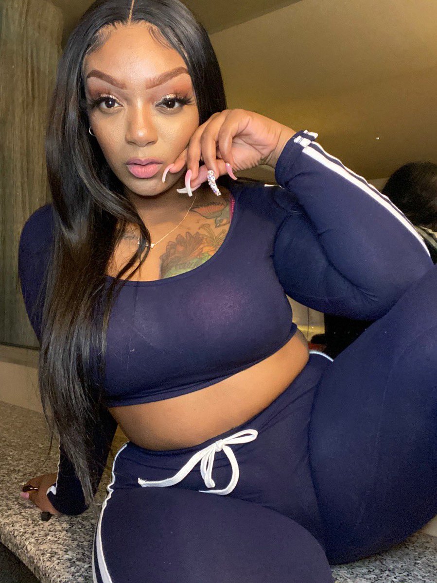 sweets_layla's tweet photo. Follow my free page for personal request https://t.co/iJlIJoLlue https://t.co/KZt5DvBqkg