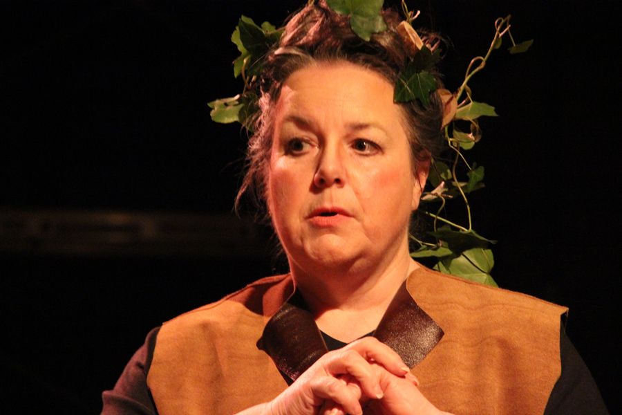 elementsthtr's tweet image. Coming up this weekend! Oaks of Mamre: A Retelling of an Ancient story — a solo sacred drama by Elements Theatre Company's Artistic Director, Sr. Danielle Dwyer. For more info on Sr. Danielle and on this production click here buff.ly/2RyRvhg