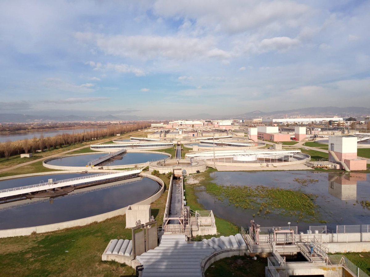 UpcAiche's tweet photo. On January 29 and 30 "LIFE Platform meeting on wastewater treatment" has taken place in the "Museu de les Aigües de Barcelona" and @upcaiche
has been able to be there.

The event, organized by @CETAQUA, has had plenums, thematic workshops, excursions and posters. (1/2) https://t.co/nDlc0kpC1o