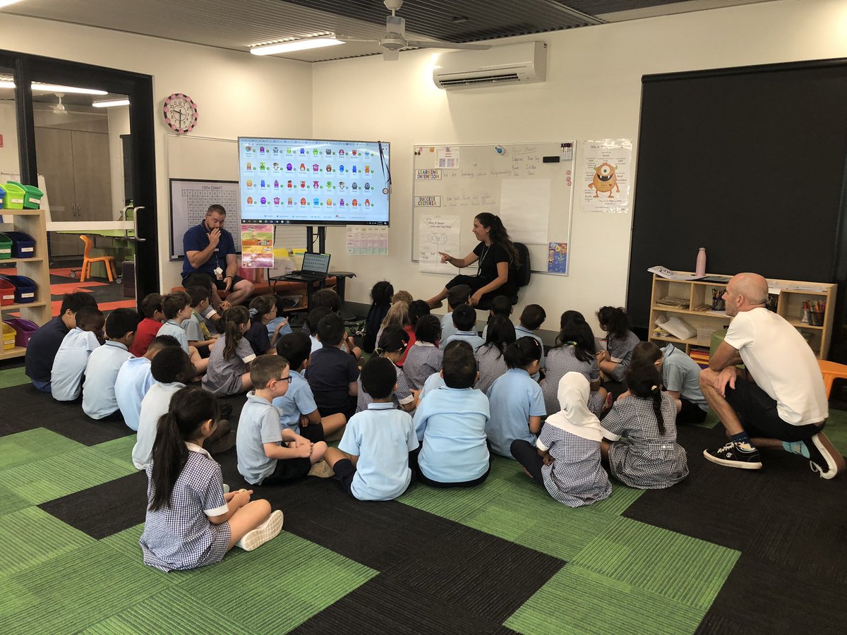 RaniaGPS's tweet photo. Day two in 1/2 starts with a blast as we learn about one of our school values, being responsible! 👍✅🎉🌟 #GlengalaPROUD https://t.co/3m0VKkBxe1
