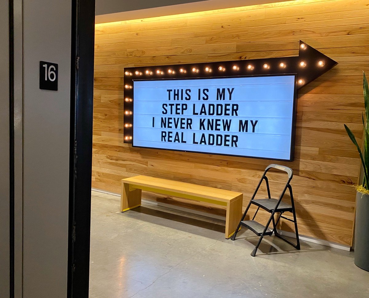 Ben Thoma™ tweet media