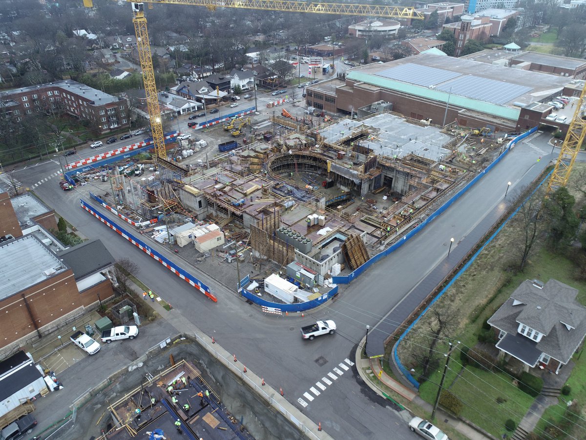 EnterpriseSol's tweet photo. #JobsiteUpdate: Work on Belmont University's new Performing Arts Center began in the spring of last year. Check out the progress made in this aerial view of the jobsite!
#PerformingArtsCenter #BelmontUniveristy #Bruins #Nashville #Construction https://t.co/UWMWOl2alE